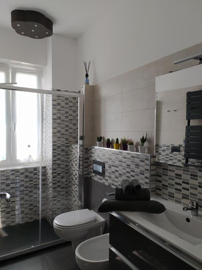 Ad Un Passo Dal Mare Apartment Савона Екстериор снимка